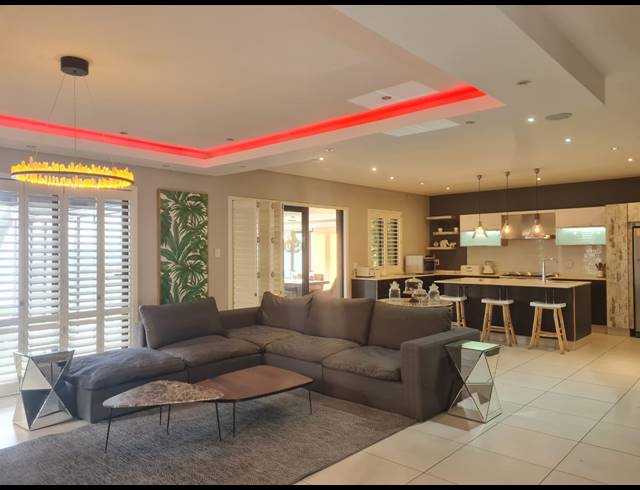 4 BEDROOM HOUSE TO LET IN MZINGAZI GOLF ESTATE
